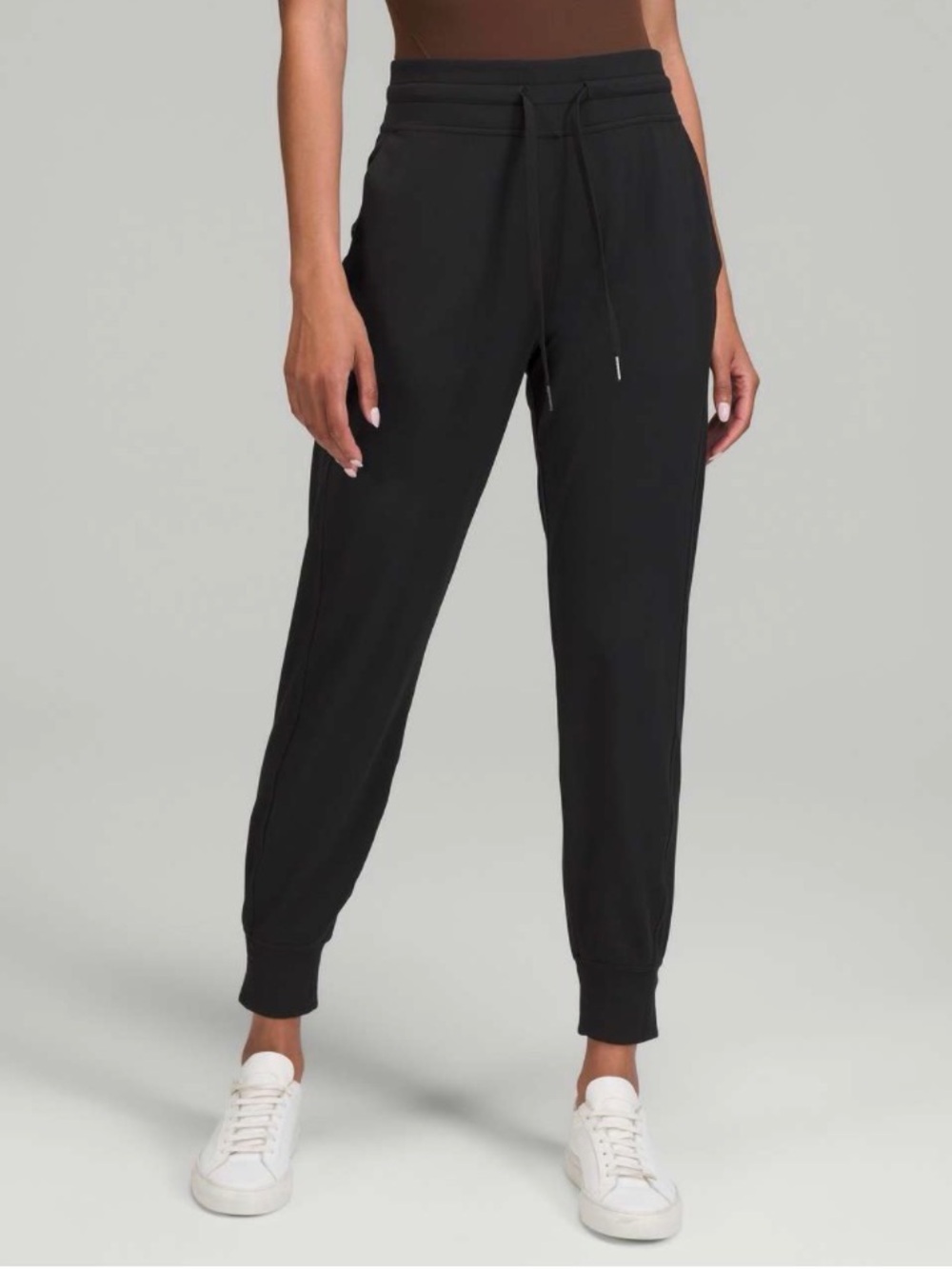 Lululemon | Ready to Rulu High-Rise Jogger $108 | size 4